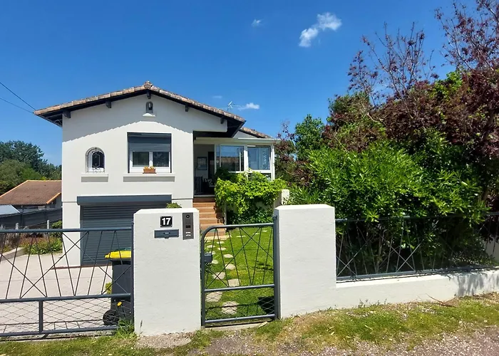 Fauvette17 בית נופש *