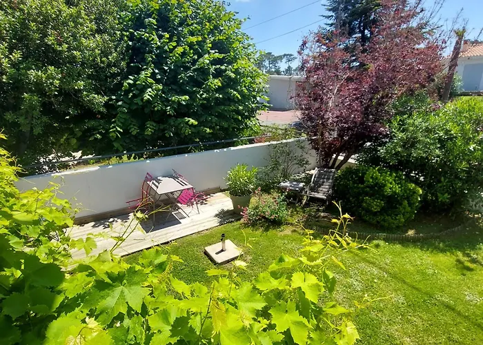 בית נופש Fauvette17 *